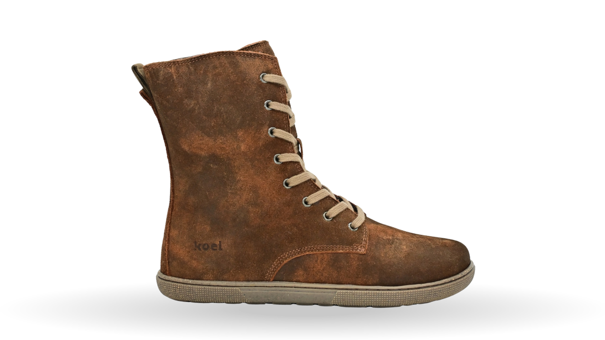 Barfußwinterstiefel für Damen mit Schnürung, hohem Schaft, geschlossenen Zehen und flacher Sohle, Seitenansicht außen