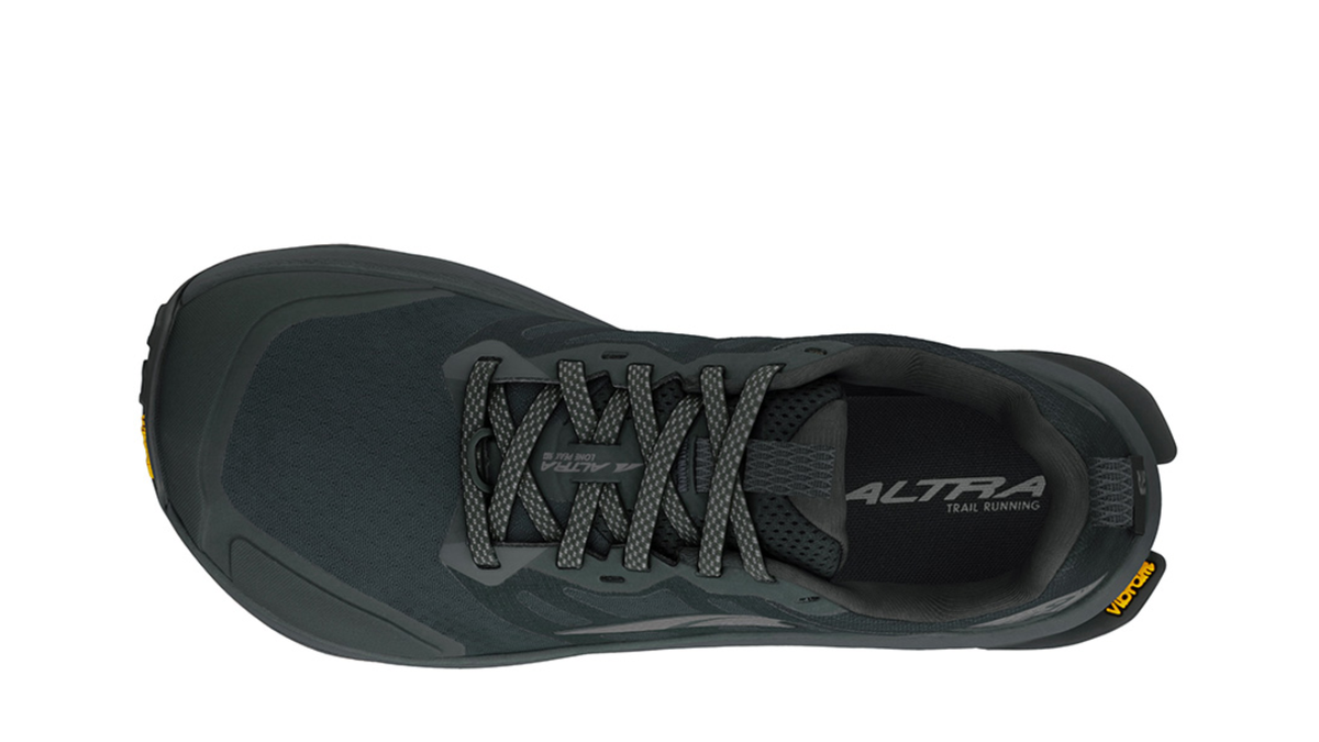 Barfußschuh für Erwachsene mit geschlossener Ferse, Schnürung und profilierter Sohle, Draufsicht.
