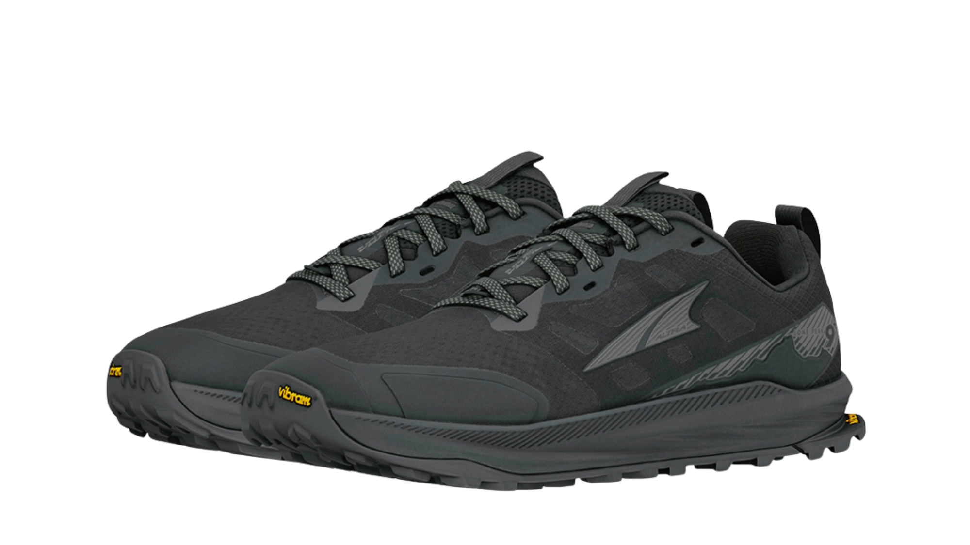 Barfußschuh für Erwachsene als Paar mit breiter Zehenbox, geschlossenem Zehenbereich, geschlossener Ferse, Schnürung, profilierte Sohle, schräge Vorderansicht.