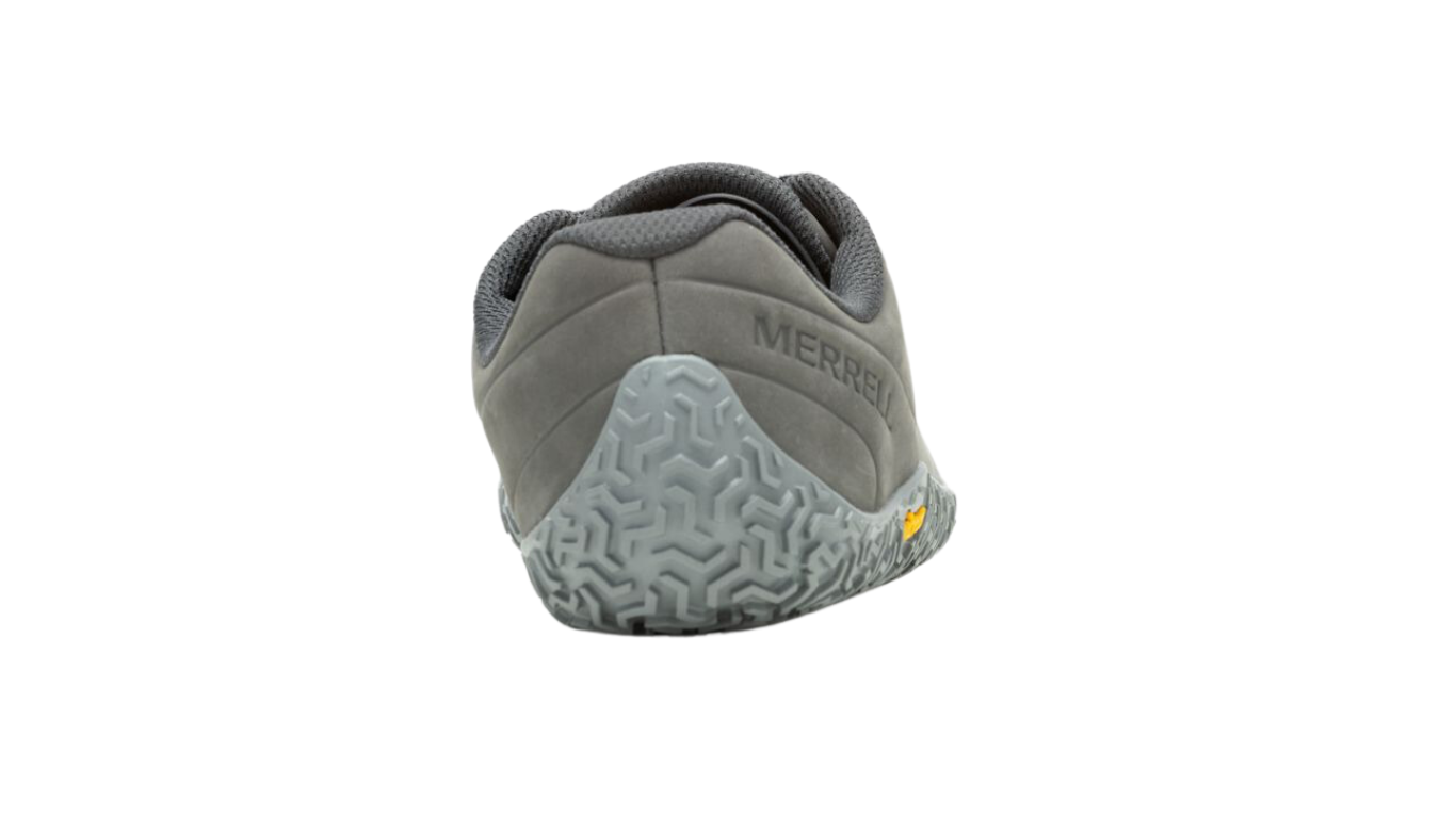 Barfußschuh mit Schnürsenkeln, geschlossener Zehenbox und geschlossenem Fersenbereich, profilierte Sohle, Rückansicht