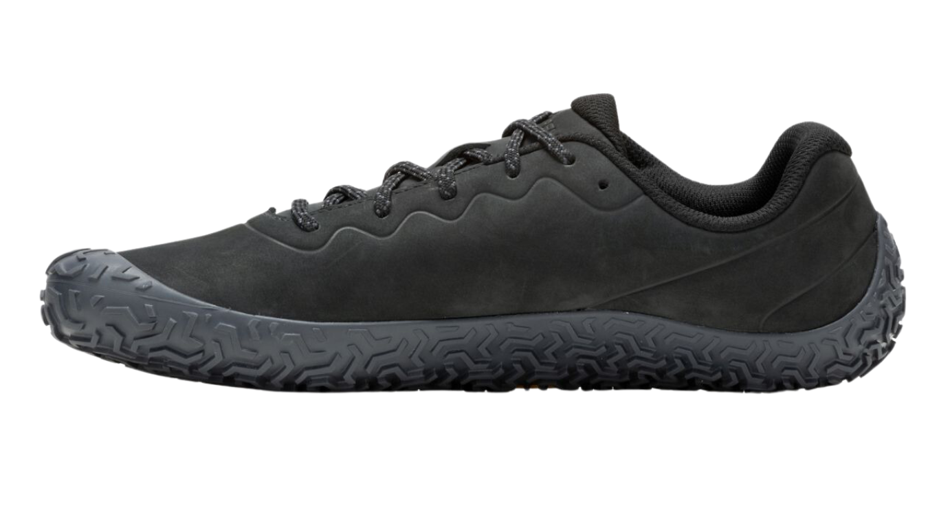 Barfußschuh mit Schnürsenkeln, geschlossener Zehenbox und geschlossenem Fersenbereich, profilierte Sohle, Seitenansicht außen