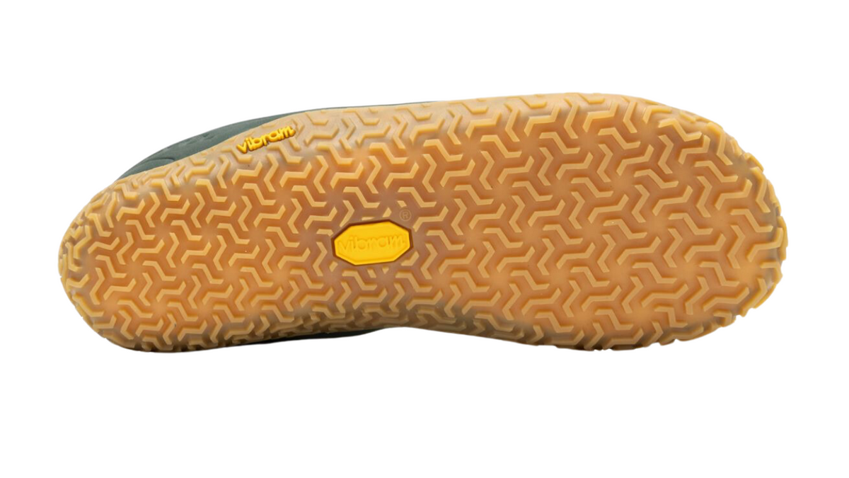 Barfußschuh mit profilierter Laufsohle und geometrischem Profilmuster, Ansicht von unten
