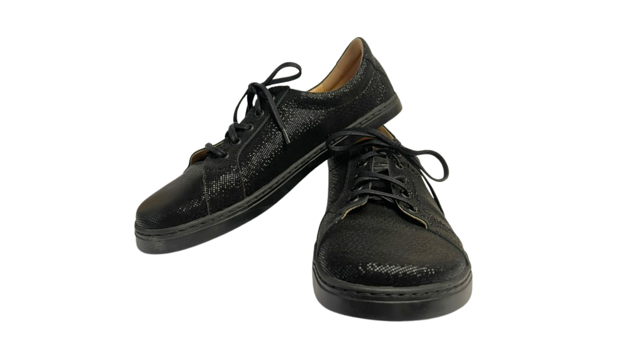 Barfußschuh mit Schnürung, breite Zehenbox, flexible Sohle, geschlossener Zehen- und Fersenbereich, Seiten- und Vorderansicht, Paar