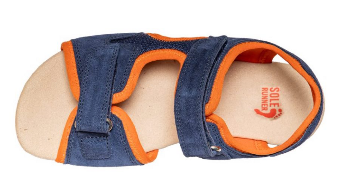 Kinder Barfußsandale, offene Zehen und offener Fersenbereich, zwei Klettverschlüsse und Riemen, flexible Sohle, einzelner Schuh, Draufsicht