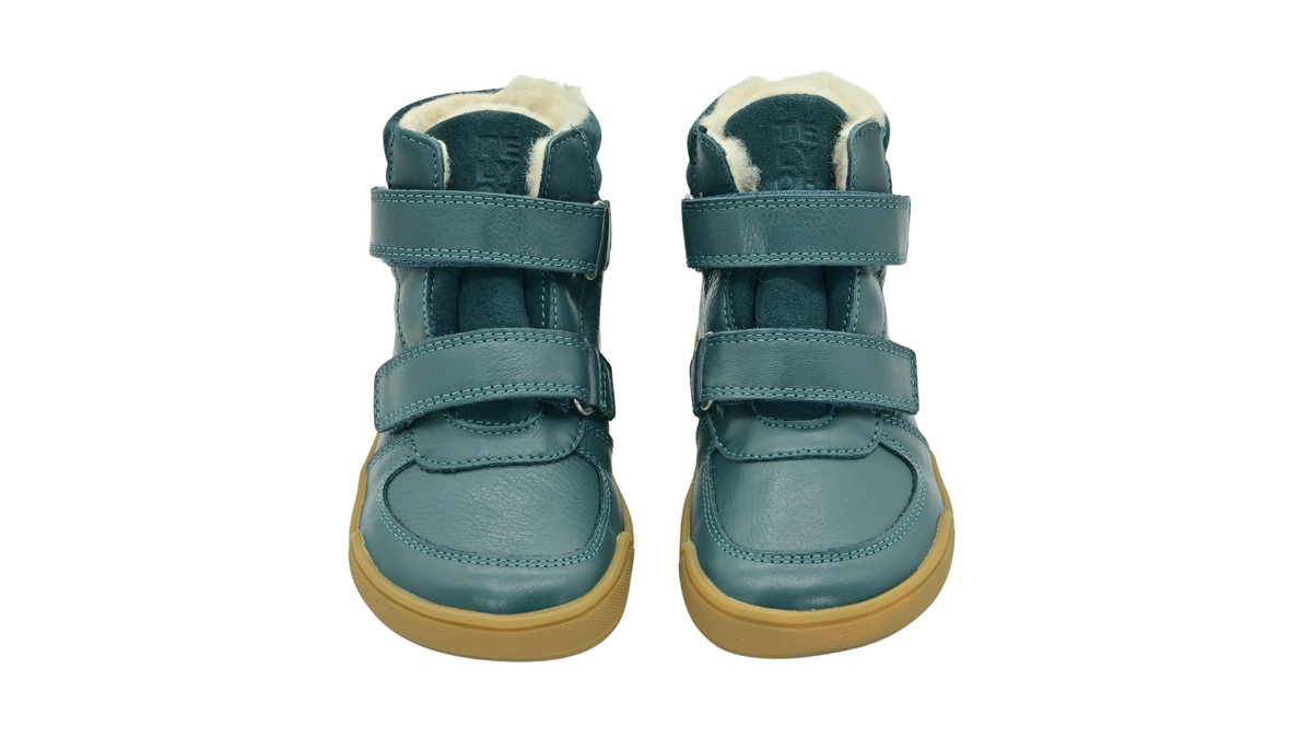 Barfußschuh für Kinder, geschlossene Zehenpartie, geschlossener Fersenbereich, zwei Klettverschlüsse, gepolsterter Schaftrand, flache Sohle, Vorderansicht als Paar
