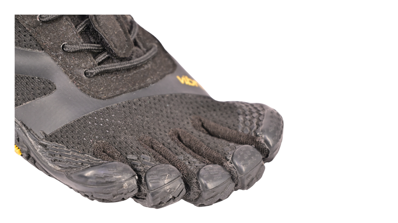 Barfußschuh für Kinder mit Schnürung, fünf einzelnen Zehenkammern und profilierter Sohle, Detailansicht Zehenkammern