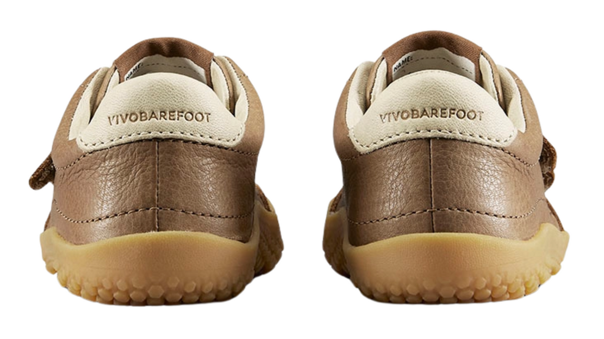 Barfußschuh für Kinder mit zwei Klettverschlüssen, breiter Zehenbox und geschlossenem Fersenbereich, Rückansicht als Paar