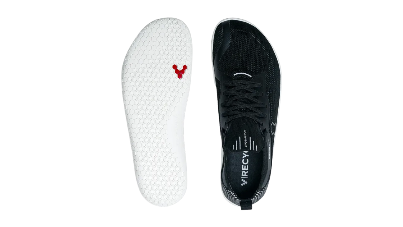 Barfußschuh, geschlossene Zehen und geschlossener Fersenbereich, Schnürung, flexible Sohle, Draufsicht und Ansicht von unten