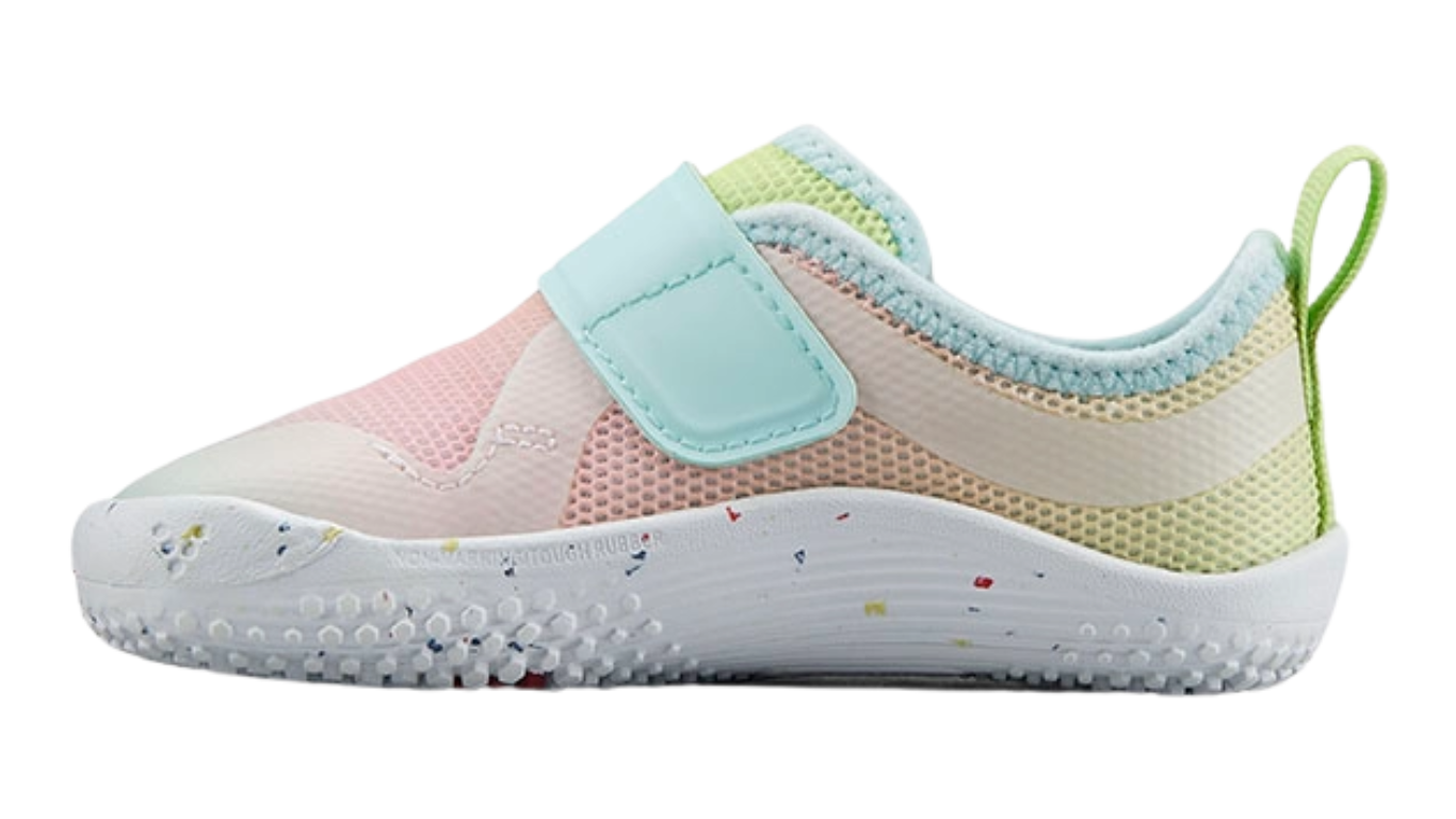Barfußschuh für Kinder, geschlossene Zehen und geschlossener Fersenbereich, Klettverschluss, flexible Sohle, Einzelschuh, Seitenansicht innen
