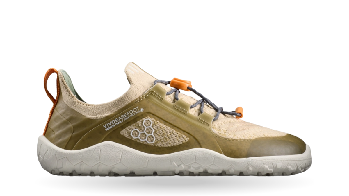 Barfußschuh für Kinder, geschlossene Zehen und geschlossener Fersenbereich, Schnürung mit Schnellverschluss, profilierte Sohle, Seitenansicht außen, Einzelschuh