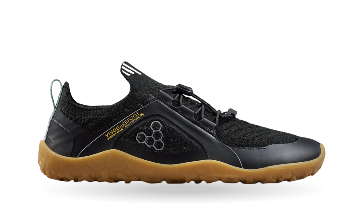 Barfußschuh mit Schnellverschluss, breite Zehenbox, flexible Sohle, geschlossener Fersenbereich, Seitenansicht außen, einzelner Schuh