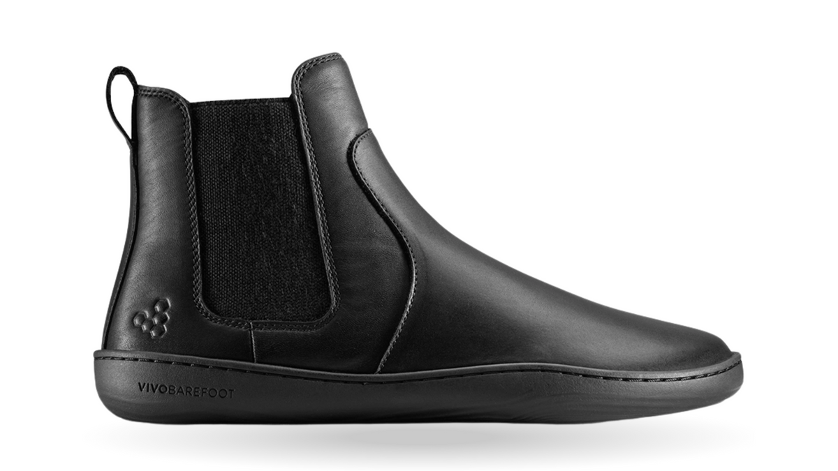 Chelsea-Barfußschuh für Erwachsene mit Elastikeinsatz, Zugschlaufe und geschlossener Fersenpartie, Seitenansicht außen