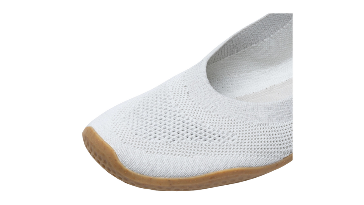 Barfußschuh für Erwachsene ohne Verschluss mit breiter Zehenbox und geschlossenem Fersenbereich, Detailansicht
