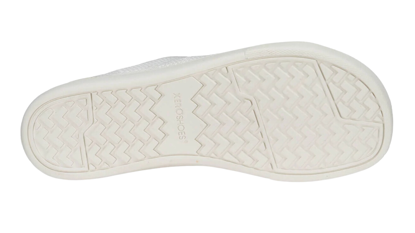 Barfußschuh mit Schnürung, breite Zehenbox, flexible Sohle, geschlossener Fersenbereich, Ansicht von unten