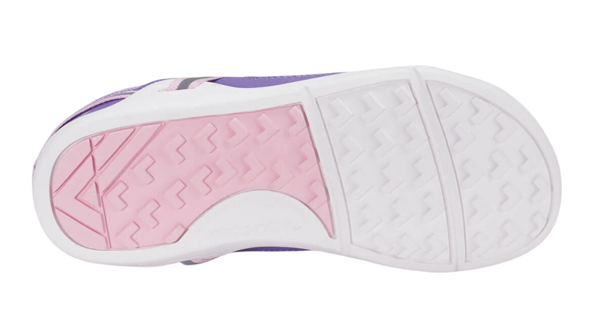 Barfußturnschuh für Kinder als einzelner Schuh, profilierte flexible Sohle, Ansicht von unten.