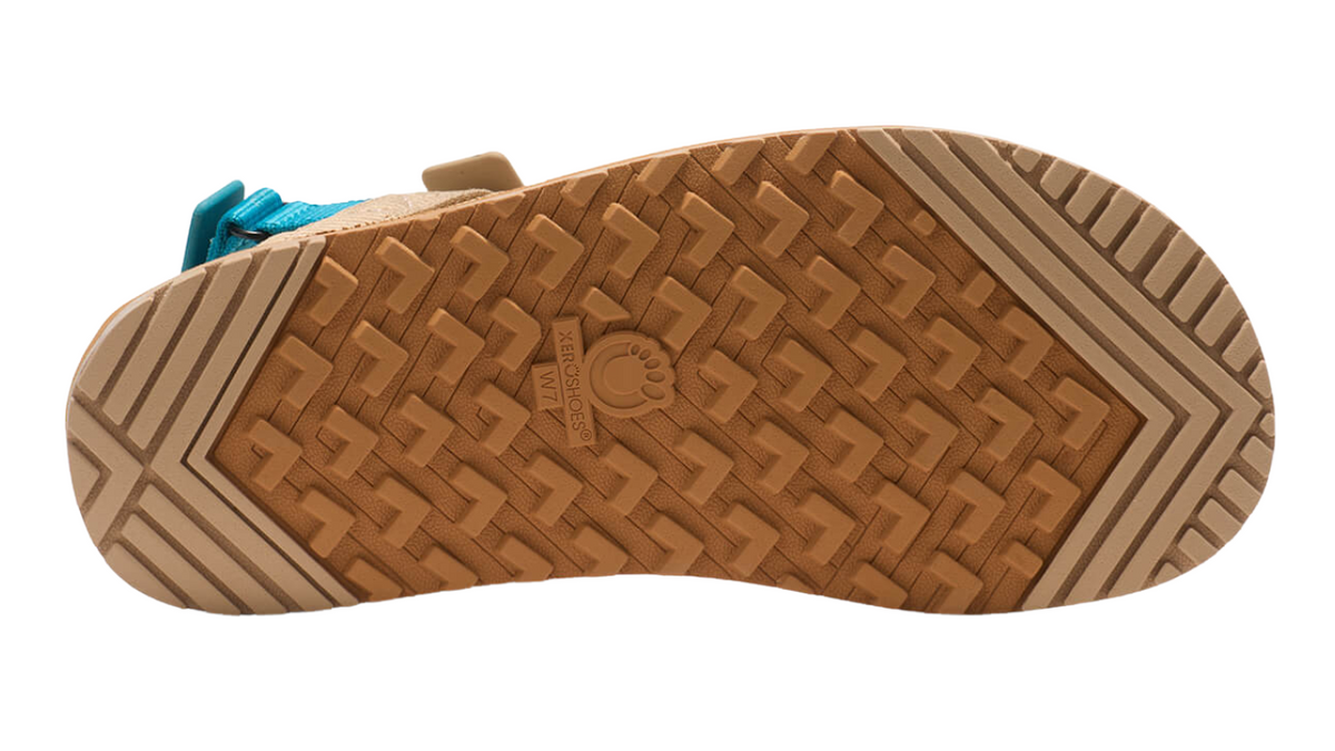 Barfußsandale für Erwachsene als einzelner Schuh, profilierte Sohle, Ansicht von unten.