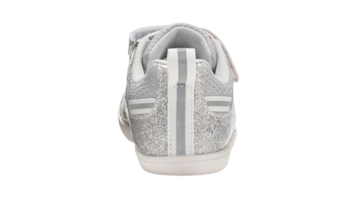 Barfußschuh für Kinder als Einzelschuh, geschlossene Zehen und geschlossener Fersenbereich, Klettverschluss und Schnürung, flexible Sohle, Rückansicht