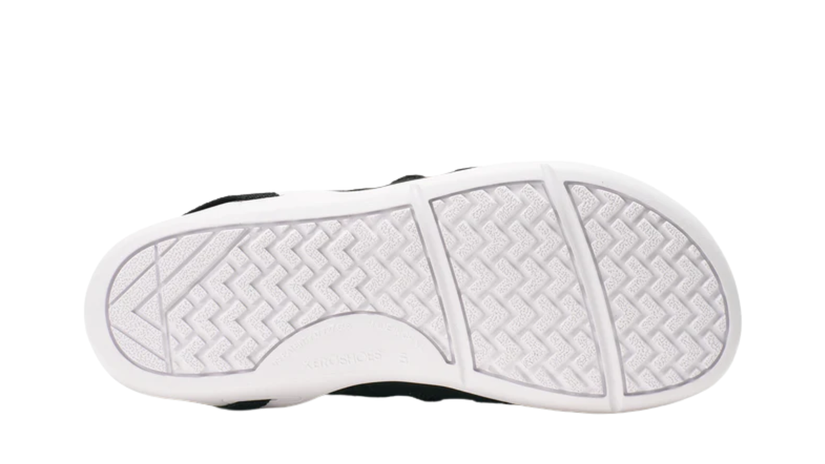 Barfußschuh mit Schnürung, breite Zehenbox, flexible Sohle, geschlossener Fersenbereich, Ansicht von unten