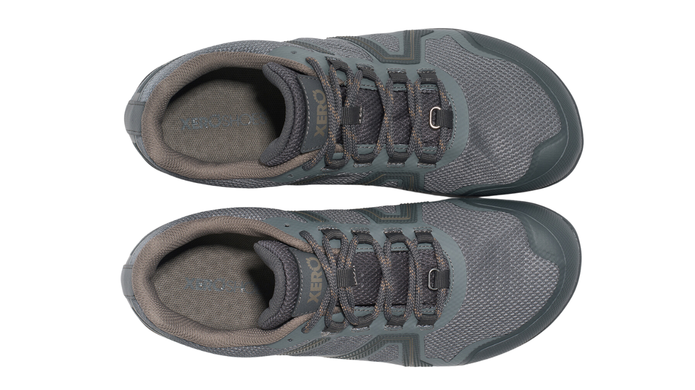 Barfußschuh mit Schnürung, breite Zehenbox, flexible Sohle, geschlossener Fersenbereich, Draufsicht als Paar
