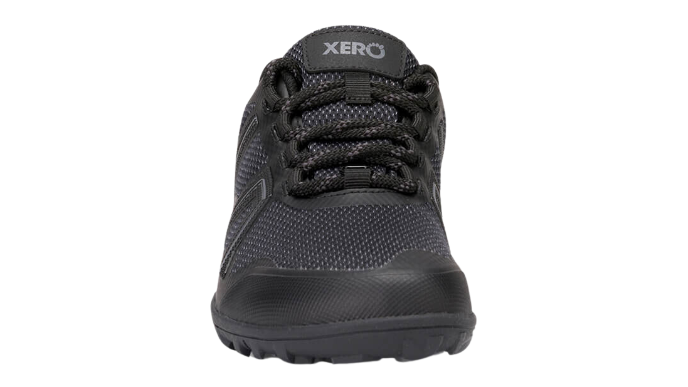 Barfußschuh mit Schnürung, breite Zehenbox, flexible Sohle, geschlossener Fersenbereich, Vorderansicht