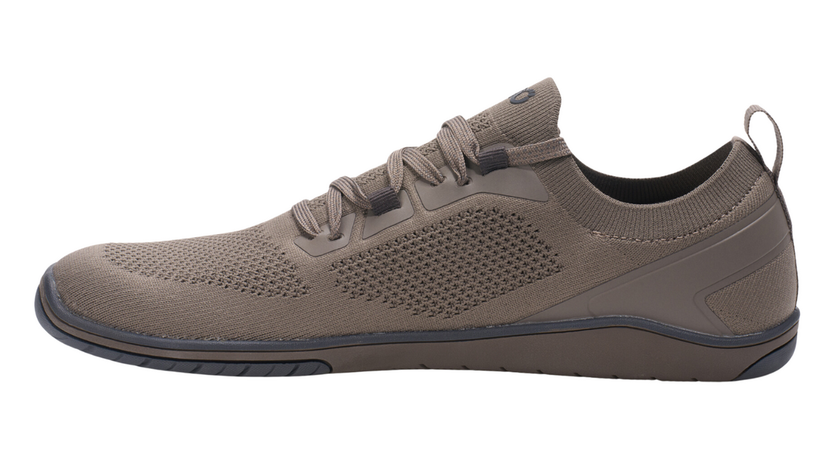 Barfußschuh, geschlossene Zehen und geschlossener Fersenbereich, Schnürung, flexible Sohle, Einzelschuh, Seitenansicht innen