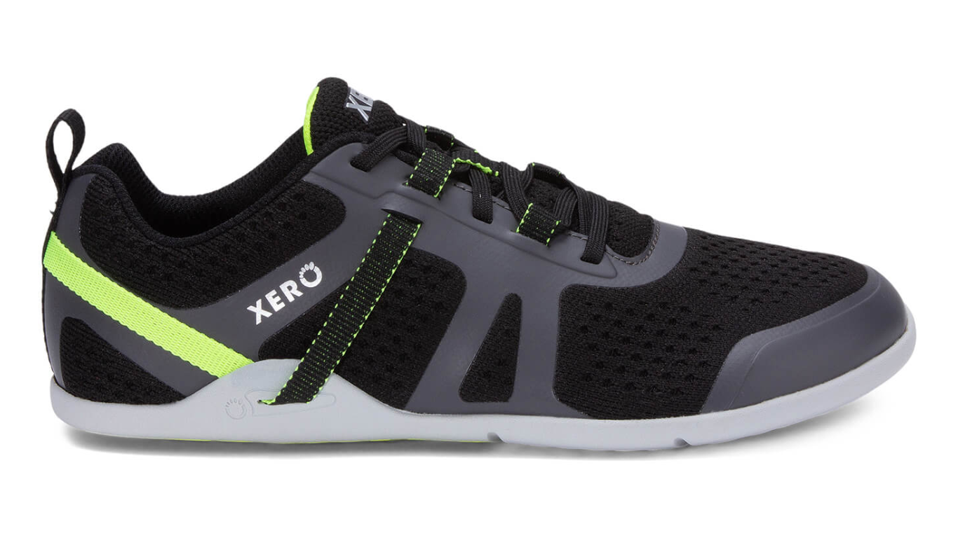 Barfußschuh mit Schnürung, breite Zehenbox, flexible Sohle, geschlossener Fersenbereich, Seitenansicht außen, einzelner Schuh