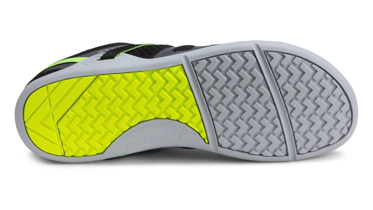 Barfußschuh mit Schnürung, breite Zehenbox, flexible Sohle, geschlossener Fersenbereich, Ansicht von unten