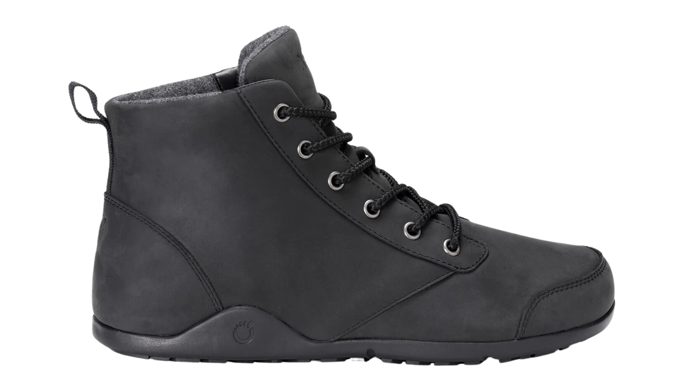 Barfußstiefel mit Schnürung, breite Zehenbox, flexible Sohle, geschlossener Schaft, geschlossener Fersenbereich, Seitenansicht außen