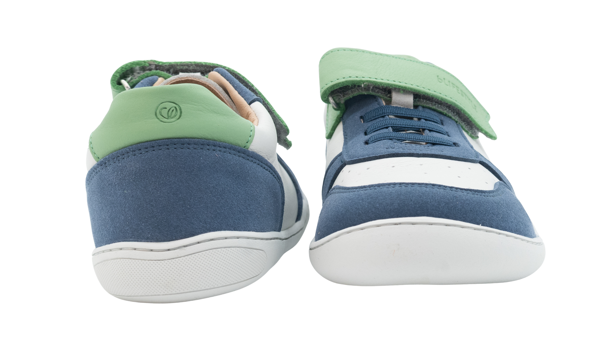 Barfußschuhe als Paar mit Klettverschluss und Schnürung, geschlossener Fersenbereich, Rückansicht