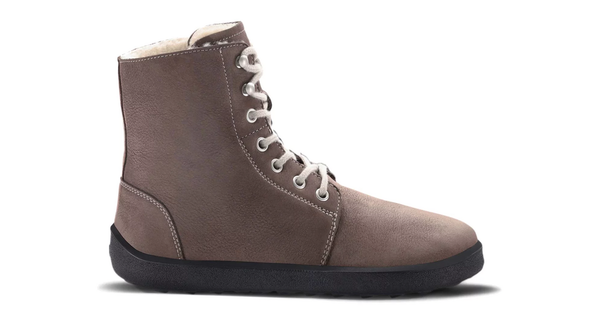 Barfußwinterschuh für Erwachsene, knöchelhoch, breite Zehenbox, geschlossene Zehen, geschlossene Ferse, flexible Sohle, Seitenansicht außen