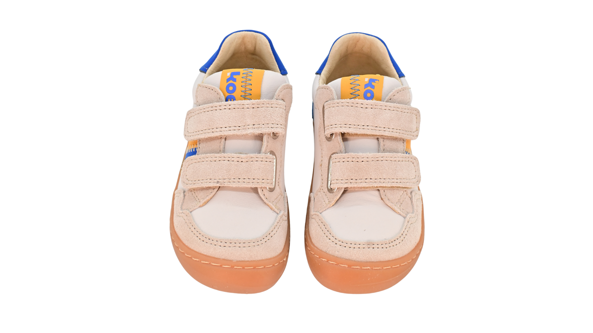 Barfußschuh für Kinder, geschlossene Zehenpartie, geschlossener Fersenbereich, zwei Klettverschlüsse, seitliche Streifen, Ziernähte im Seitenbereich, flache Sohle, Draufsicht als Paar