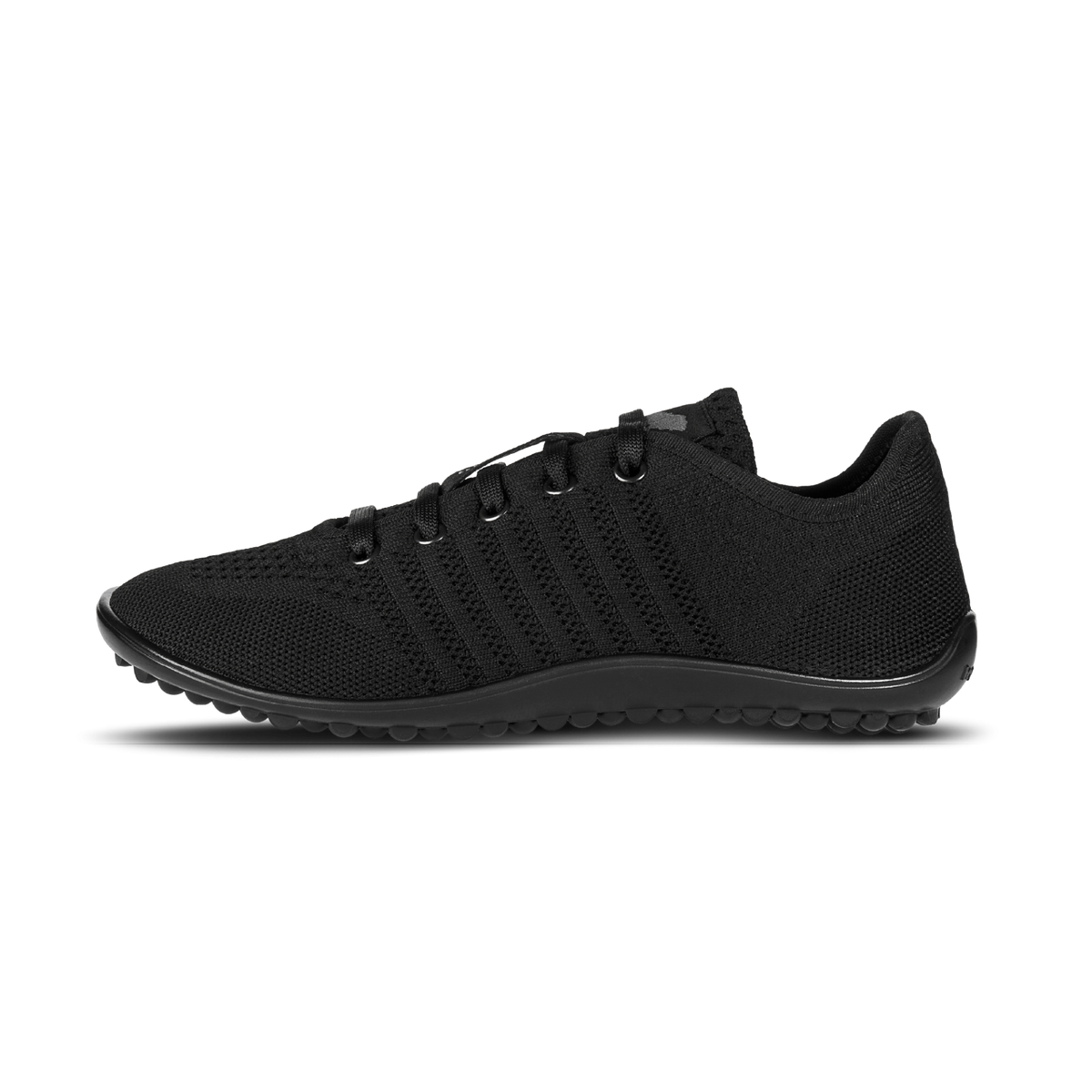 Barfußschuh mit Schnürsenkeln, geschlossener Zehenbox und geschlossenem Fersenbereich, flexible profilierte Sohle, Seitenansicht innen
