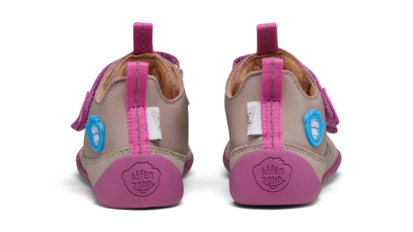 Kinder Barfußschuhe mit geschlossener Ferse, Rückansicht beider Schuhe