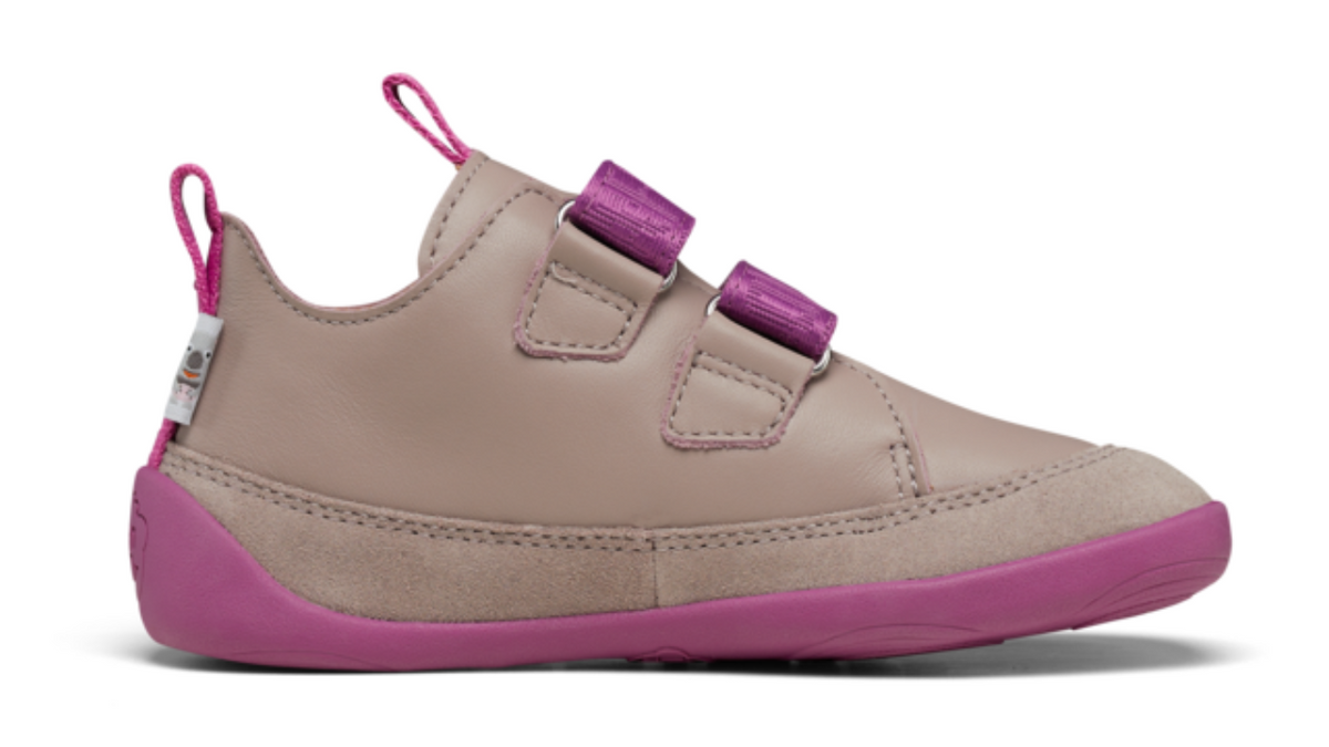 Kinder Barfußschuh mit geschlossener Zehenbox und Klettverschlüssen, Seitenansicht innen