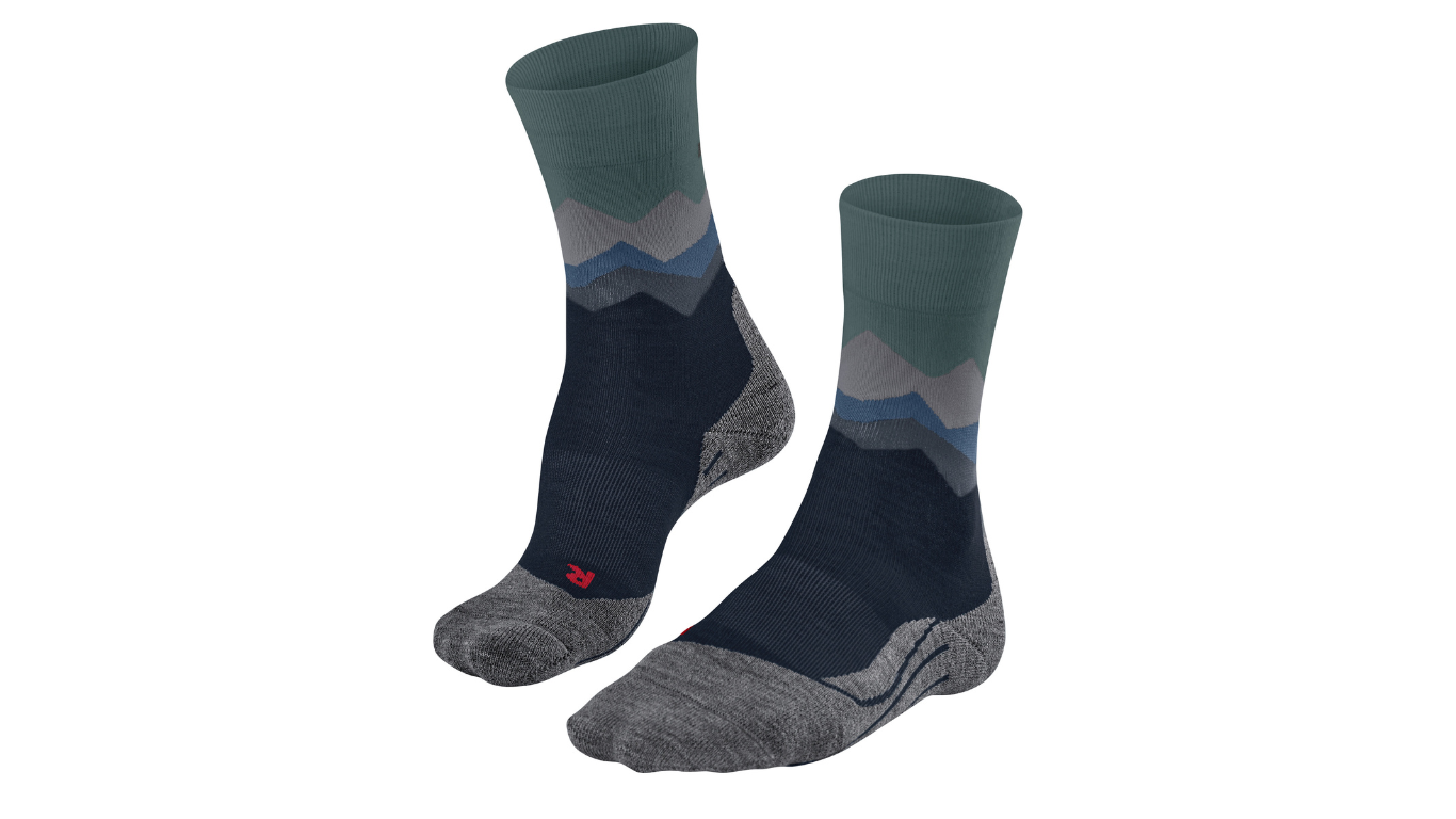 Trekking-Socke für Erwachsene, Paaransicht, geformter Fersenbereich, Schaftabschluss sichtbar, Rückansicht
