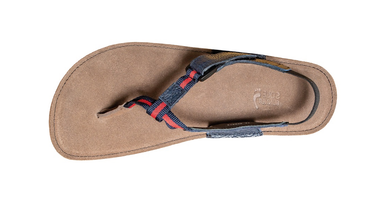 Barfußsandale Zehentrenner, offene Zehen und offener Fersenbereich, Riemen mit Fersenband, einzelner Schuh, Draufsicht