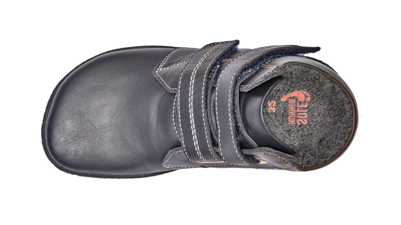 Barfußwinterstiefel für Kinder mit breiter Zehenbox, Klettverschluss und geschlossenem Fersenbereich, Draufsicht
