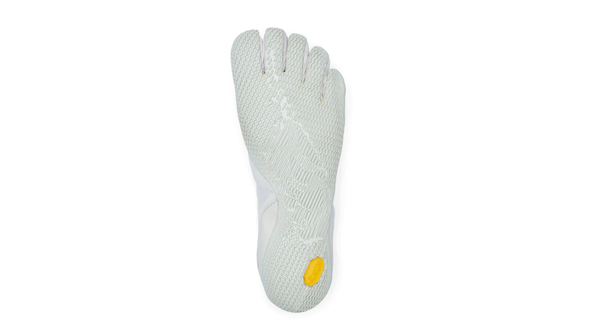 Barfußschuh für Erwachsene mit Schnürung und fünf einzelnen Zehenkammern, Ansicht von unten