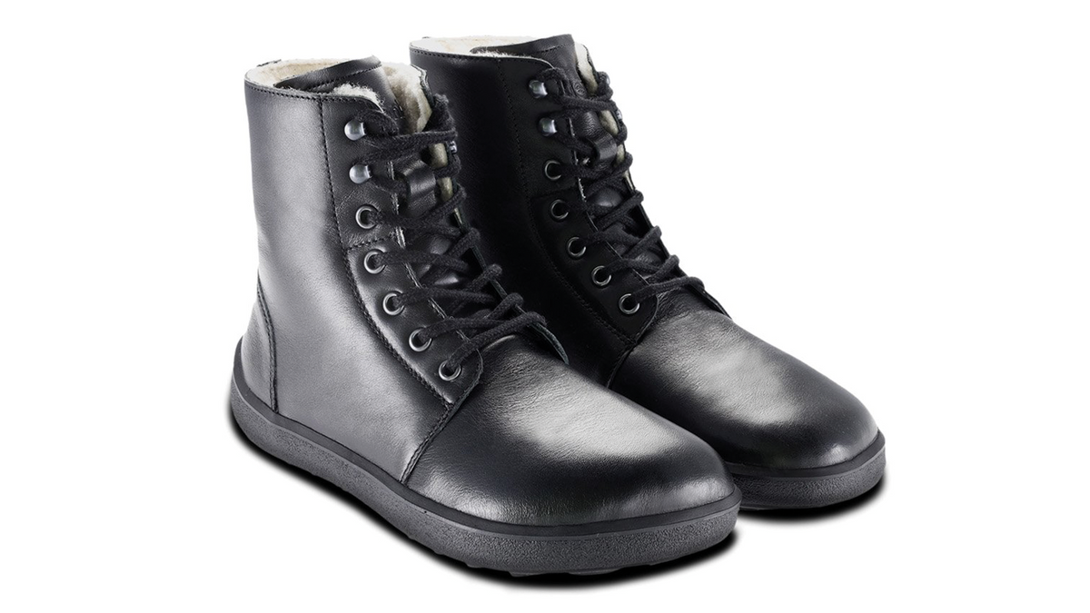 Barfußwinterschuh für Erwachsene als Paar, knöchelhoch, Schnürung, geschlossene Zehen, geschlossene Ferse, schräge Vorderansicht