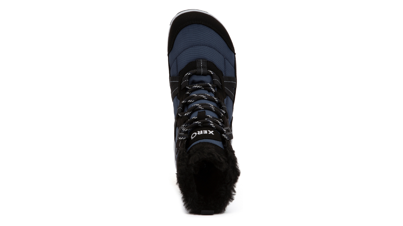 Barfußwinterstiefel, geschlossene Zehen und geschlossener Fersenbereich, Schnürung mit Ösen, profilierte Sohle, Einzelschuh, Draufsicht