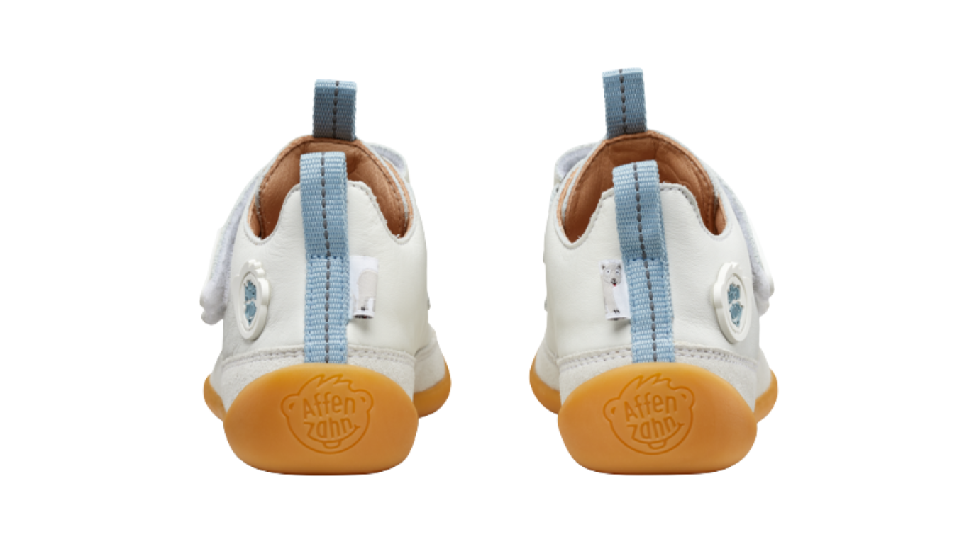 Kinder Barfußschuhe mit geschlossener Ferse, Rückansicht beider Schuhe