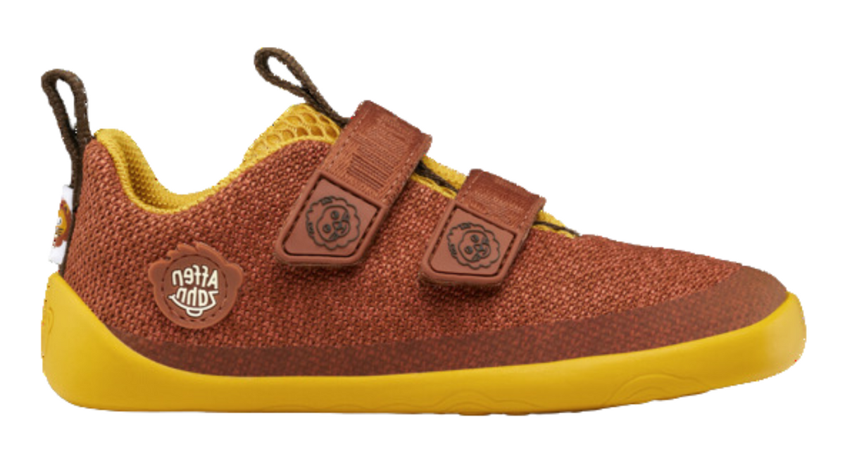 Kinder Barfußschuh mit geschlossener Zehenbox und Klettverschlüssen, Seitenansicht außen
