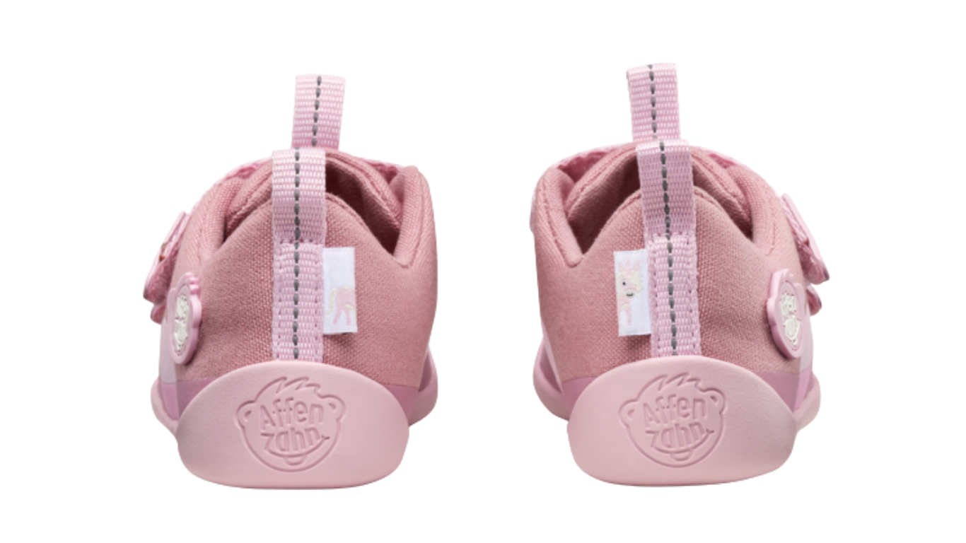 Kinder Barfußschuhe mit geschlossener Ferse, Rückansicht beider Schuhe