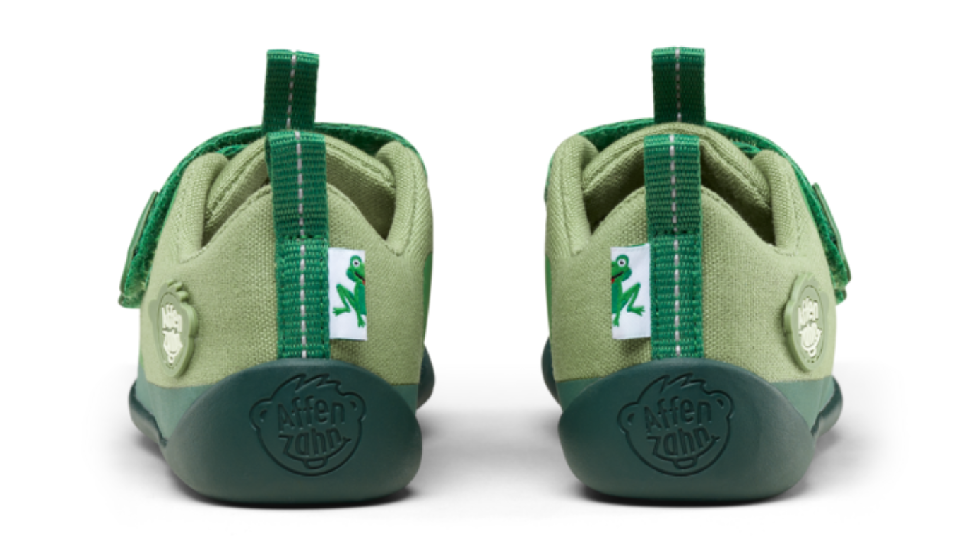 Kinder Barfußschuhe mit geschlossener Ferse, Rückansicht beider Schuhe