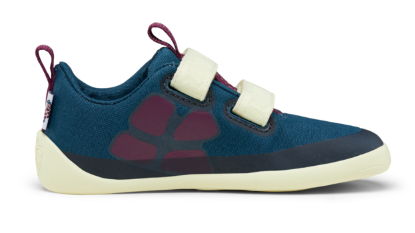 Kinder Barfußschuh mit geschlossener Zehenbox und Klettverschlüssen, Seitenansicht innen