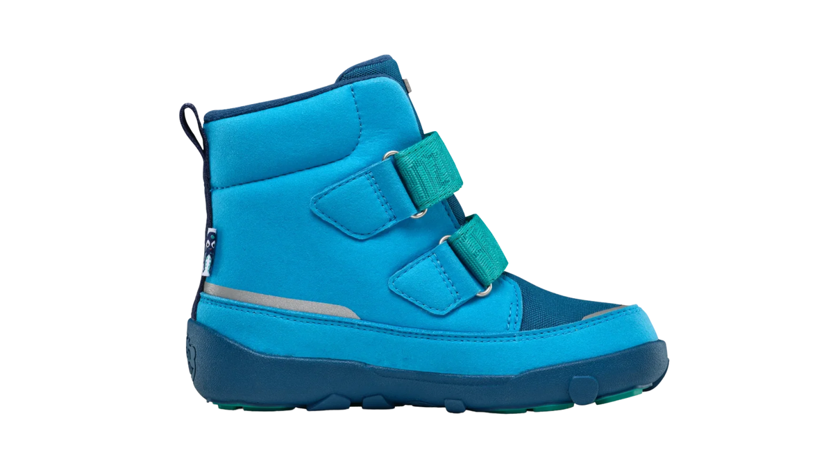 Kinder-Barfußstiefel mit breiter Zehenbox, zwei Klettverschlüssen und geschlossenen Zehen, Seitenansicht innen