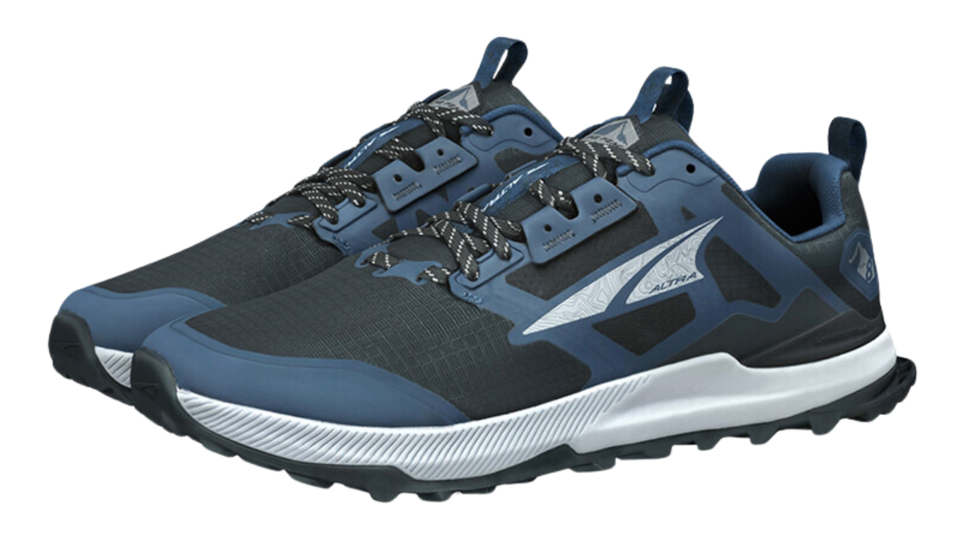 Trailrunningschuh, schräge Vorderansicht als Paar. Geschlossene Zehen, voluminöse Sohle, stabiler Aufbau.