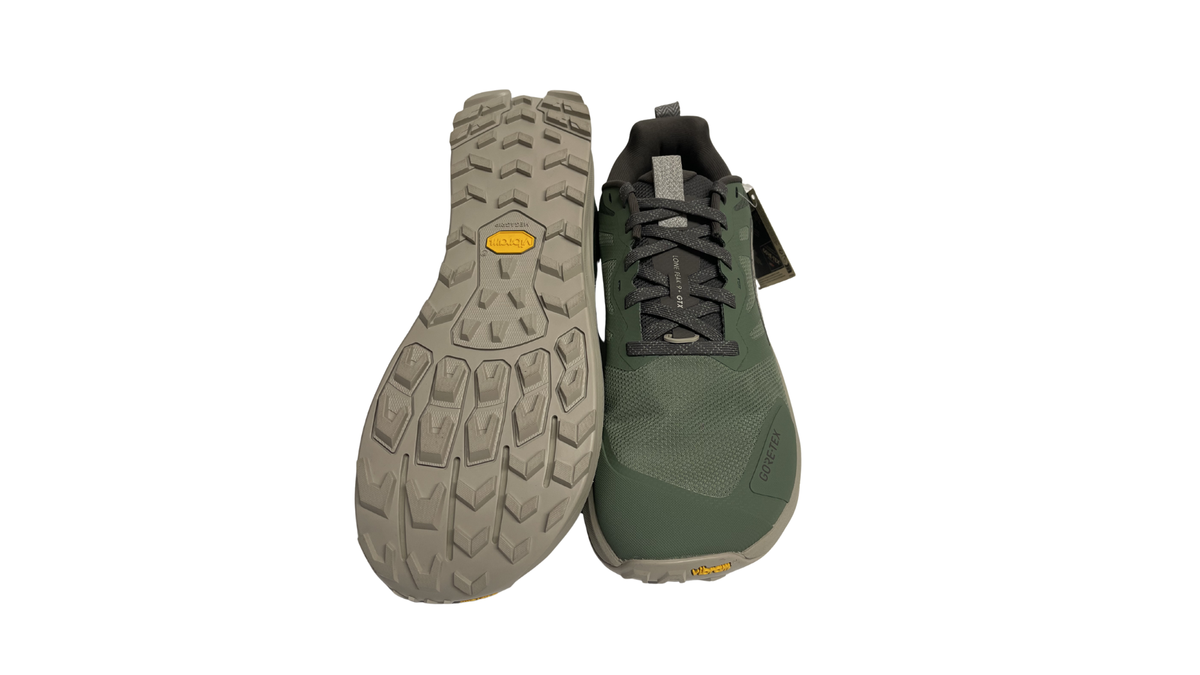 Laufschuhe für Erwachsene, Ansicht von unten mit Profilsohle, Paar