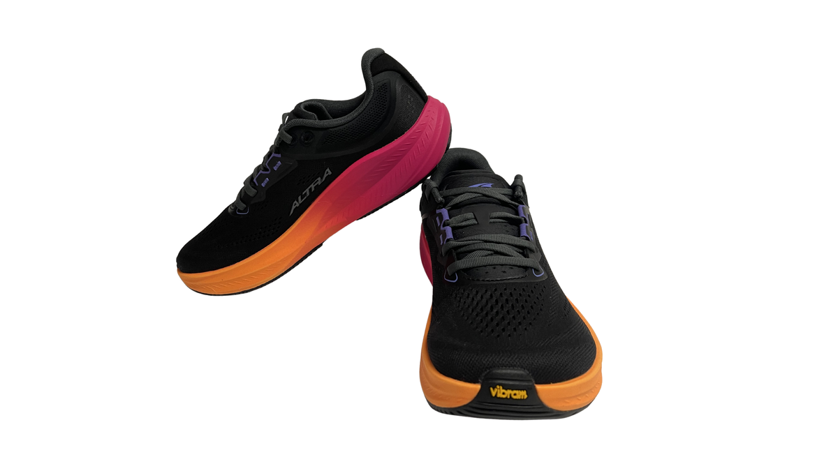 Laufschuhe für Damen, schräge Vorderansicht, Paar