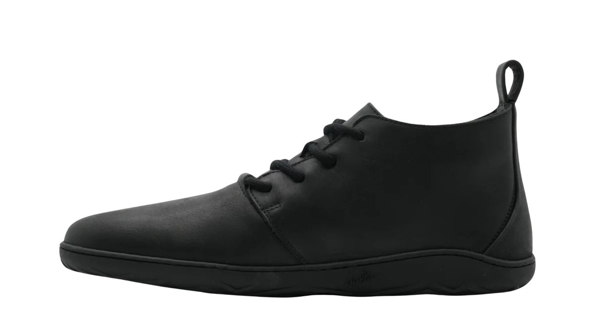 Barfußhalbschuh für Herren mit Schnürung, geschlossenen Zehen, flacher Sohle und Zugschlaufe an der Ferse, Seitenansicht innen